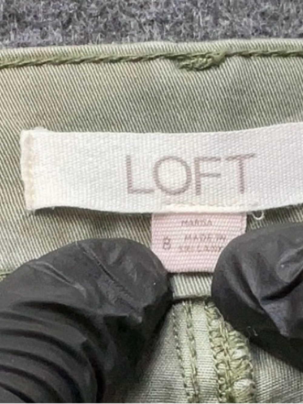 LOFT Olive Green Camo Pants - Picture 6 of 7